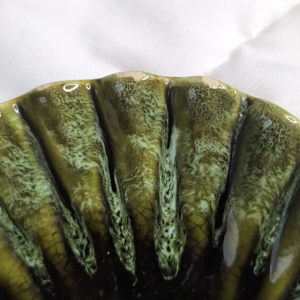 Handmade Green Decorative Shells Wade of California USA 699